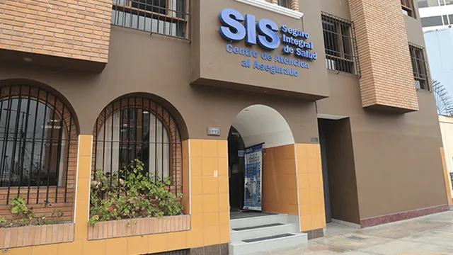 Según el SIS, el local que actualmente ocupa el personal administrativo tiene una serie de observaciones de la Municipalidad de San Miguel. Foto: Difusión