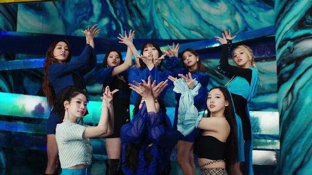 TWICE, Kpop, Kura kura