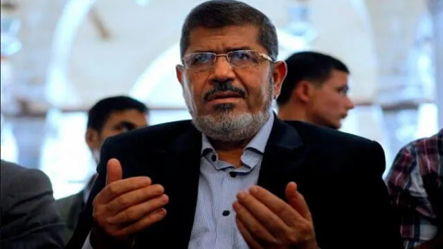 Muere el expresidente egipcio Mohamed Mursi mientras era juzgado