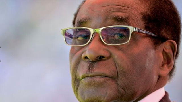 Robert Mugabe estaba hospitalizado en Sngapur desde hace cinco meses. Foto: Difusión.