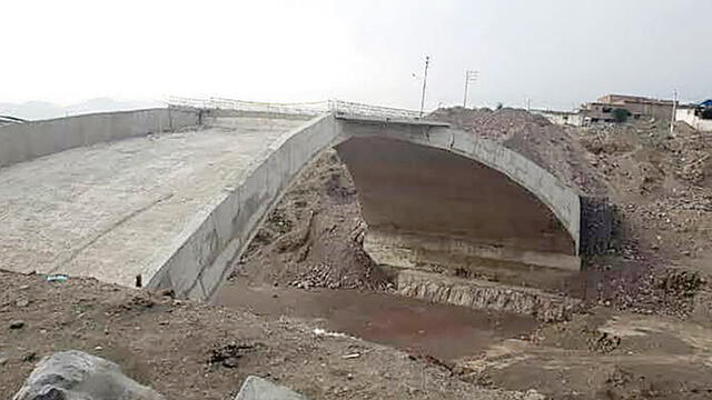 PUENTE HUARANGAL. Obra del viaducto continúa paralizada.