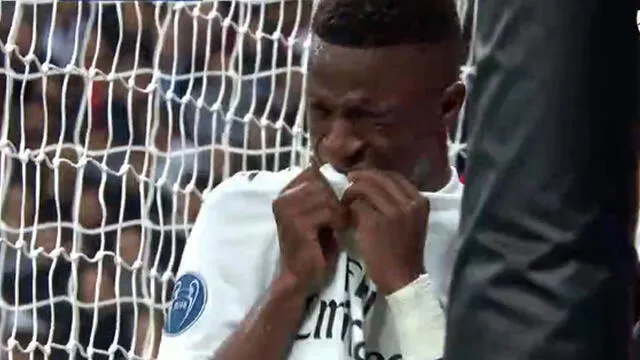 Real Madrid vs Ajax: el llanto desconsolado de Vinicius al salir lesionado del partido [VIDEO]