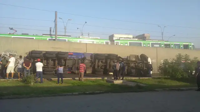 Trabajador de la Municipalidad de SJL muere aplastado por una cisterna [VIDEO] 