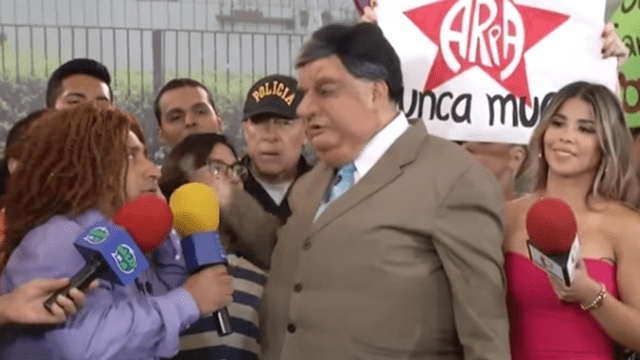 El Wasap de JB: Jorge Benavides parodia solicitud de asilo de Alan García [VIDEO]