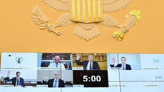 El interregitarorio a los gigantes de la tecnología se llevó a cabo en el congreso y de manera virtual. Foto: AFP.