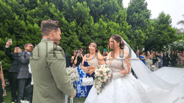  Estrella Torres en su matrimonio. Foto: La República/ María Pía Ponce / URPI-LR  