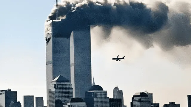  Momento antes del impacto del segundo avión a la Torre Sur. Foto: BBC<br>    