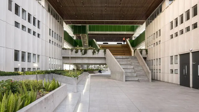 Los interiores del campus de Lima norte de la Universidad Científica del Sur. Foto: MCHAP    