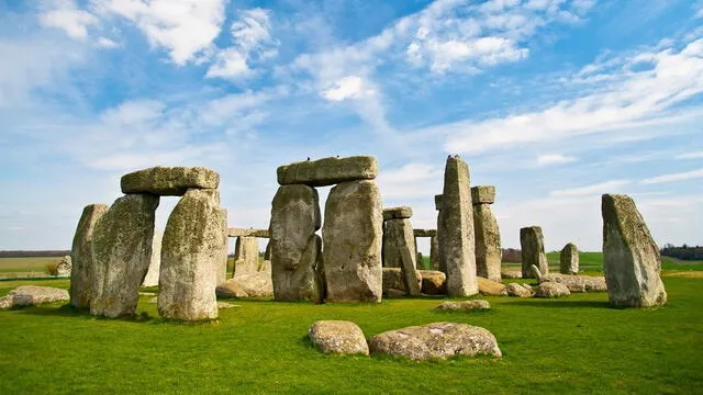  Stonehenge se encuentra en Reino Unido. Foto: BBC<br>    