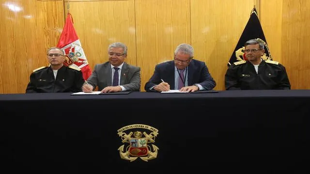  Un nuevo Centro de Formación y Entrenamiento en Ciberinteligencia formará cibersoldados en Perú. Foto: Mindef    