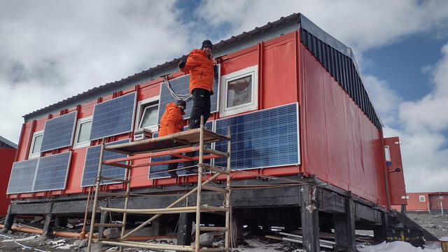 El programa de energía solar de la CNEA amplió su alcance con el tiempo. Foto: Hernán Socolovsky.   