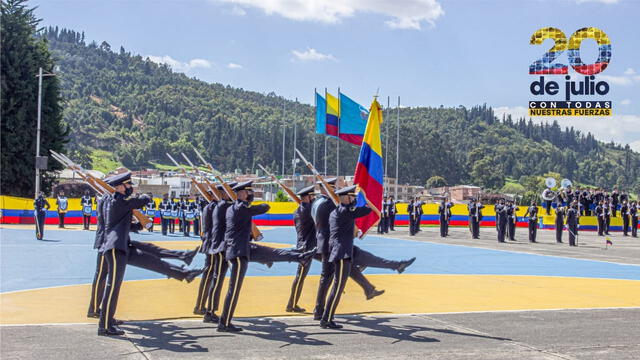 La ESUFA se alista para el desfile militar y policial en conmemoración de los 212 años de independencia de Colombia. Foto: Sitio web Gov. Co   