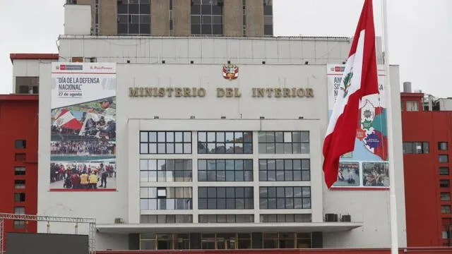 Lao presidente Dina Boluarte anunció en su mensaje a la nación que presentaría un proyecto al Congreso de la República para cambiar el nombre del Ministerio del Interior por Ministerio de Seguridad Pública. Foto: Andina.<br><br>    