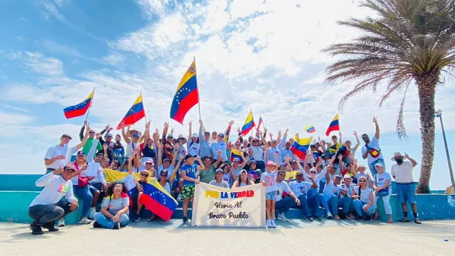 La Gran Protesta Mundial por la Verdad también se ha hecho sentir en Venezuela y otros países del planeta. Foto: Comando ConVzla   