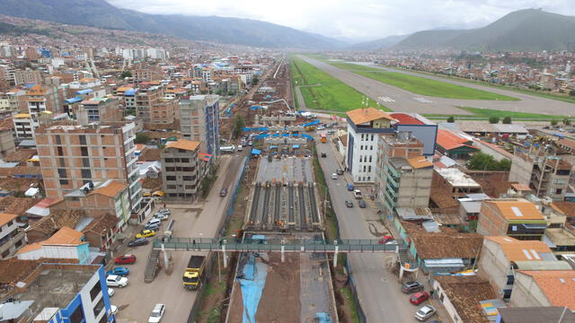 Vista aérea de los trabajos de la Vía Expresa Cusco.    