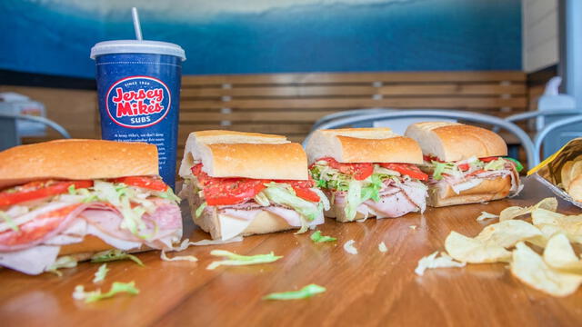  Así son los panes que venden en Jersey Mike's. Foto: difusión   