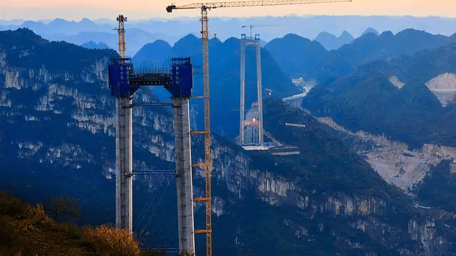 El proyecto ya está completado en un 75%, con todos los cables principales instalados. Foto: CGTN   