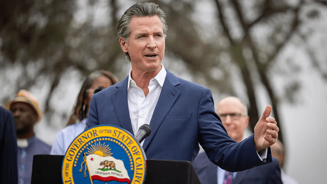  El gobernador Gavin Newsom ha dictaminado recientemente leyes para brindar mayor soporte a los residentes. Foto: Fox News   