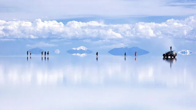  El salar de Uyuni es el desierto de sal más grande del mundo. Foto: National Geographic   