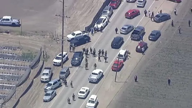 La situación continuó escalando en la tarde en Oxnard.   