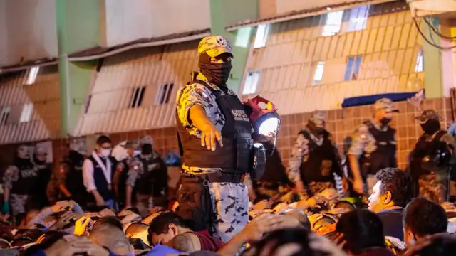 Megaoperativo en penales Megaoperativo en penales