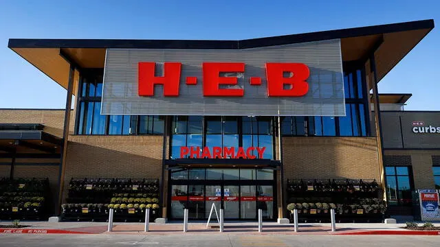 H.E.B. chain has considered the best grocery store in America. Photo: The Dallas Morning News.   