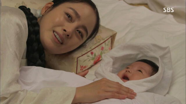 Rain y Kim Tae-Hee anuncian el nacimiento de su segunda hija 