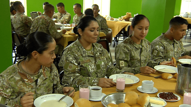 Lady Guillen en la Escuela Militar de Chorrillos. Foto: difusión