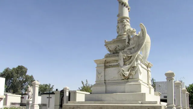 Arequipa: 500 personajes ilustres descansan en cementerio La Apacheta [VIDEO]