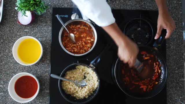 Clases gratis online sobre cocina para aprender durante la cuarentena. Foto: LR/SHARON CASTELLANOS TUESTA Clases gratis online sobre cocina para aprender durante la cuarentena. Foto: LR/SHARON CASTELLANOS TUESTA