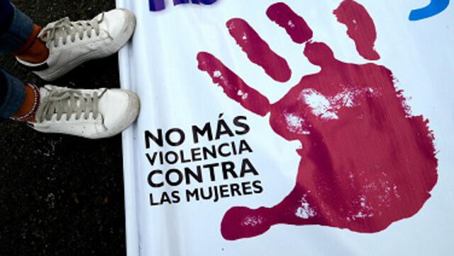 En Argentina miles de personas han exigido el cese a los feminicidios