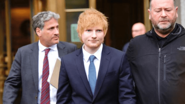  Ed Sheeran saliendo de la Corte. Foto: AFP    