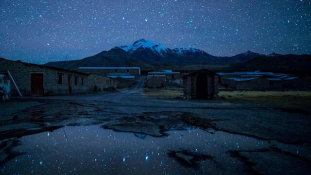 Noche estrellada en el norte de Chile. Foto: Jordi Busqué   