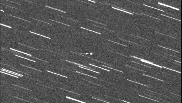  El asteroide pasará por la Tierra a una velocidad de 41.000 mph. Foto: The Virtual Telescope Project)    