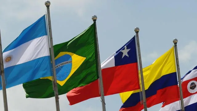 Agosto es el otro mes en donde más naciones sudamericanas celebran su independencia. Foto: Perfil   