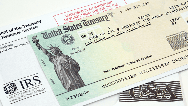 Este es el cheque de estímulo de 1.312 dólares que recibirán en agosto los ciudadanos de Alaska