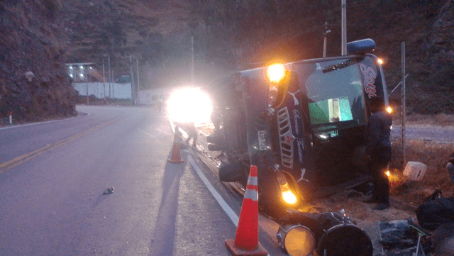 Agrupación Gran Banda de Lima se encontraba dentro del bus durante el accidente. Foto: Difusión   