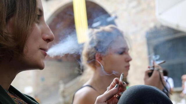 El aumento de tasa de cáncer es atribuido a hábitos poco saludables de jóvenes, entre otras causas. Foto: Ricard Cugat El aumento de tasa de cáncer es atribuido a hábitos poco saludables de jóvenes, entre otras causas. Foto: Ricard Cugat