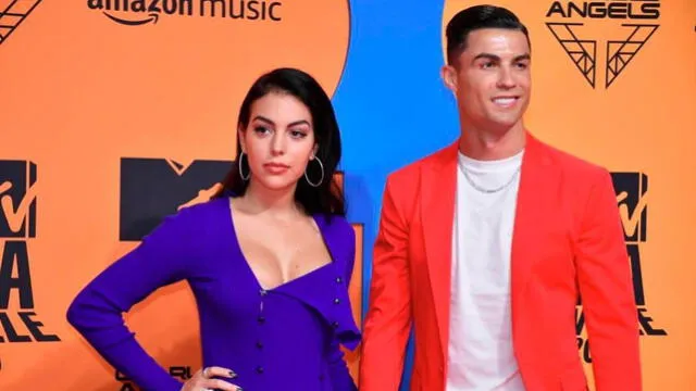 CR7 comenzó su relación con la modela argentina luego de que finalizara su romance con Irina Shayk. Foto: El Correo de Andalucía   