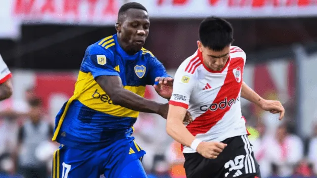 Luis Advíncula es uno de los capitanes de Boca Juniors. Foto: AFP   