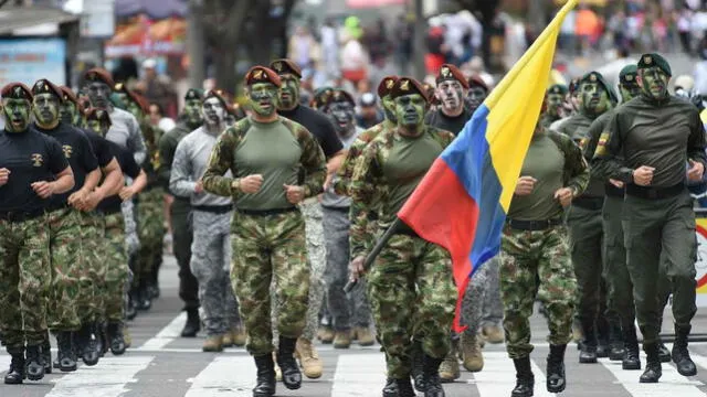 Colombia destaca como la mejor fuerza naval de la región, ubicándose en el puesto 12 a nivel global, con 237 embarcaciones dedicadas a la defensa y lucha contra el narcotráfico. Foto: EFE   