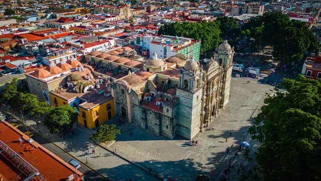  Oaxaca fue el único destino de América Latina elegido dentro de los 6 peores destinos para visitar en 2025. Foto: iStock.<br><br>    
