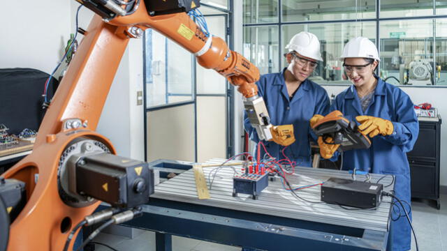 Ramas de ingeniería en Perú son bien remuneradas. Foto: UCSM   