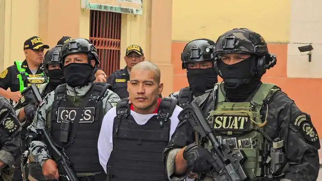 Eric Moreno es trasladado a Base Naval del Callao. Foto: Kevinn García   