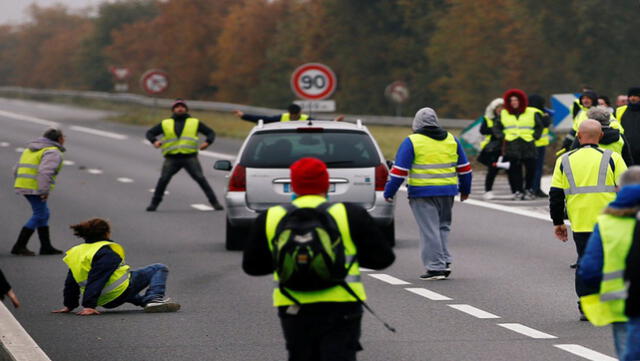 Francia en caos: protestas contra reformas de Macron dejan 409 heridos [FOTOS] 