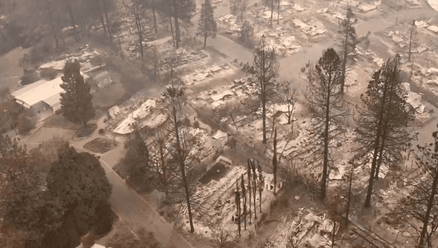 Vista aérea de la devastación que dejó el incendio más mortal en la historia de California [VIDEO]