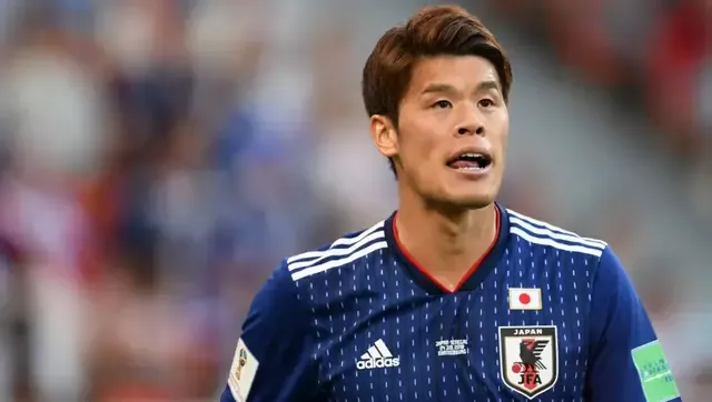 Hiroki Sakai con los colores de la Selección Japonesa.