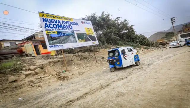 La avenida Nueva Acomayo está pensada para terminar con el polvo insufrible en la zona de numerosos asentamientos humanos, pero no hay nada. La avenida Nueva Acomayo está pensada para terminar con el polvo insufrible en la zona de numerosos asentamientos humanos, pero no hay nada.