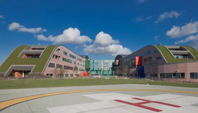 Tras varias semanas de incertidumbre, la pequeña pudo ser diagnosticada en el Alder Hey Children's. Foto: Alder Hey Children's   