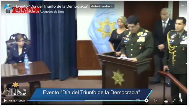  Evento en el Colegio de Abogados de Lima. Entre las personalidades en el estrado se encontraban Manuel Gómez de la Torre y Patricia Benavides. Foto: captura en Facebook / CAL.&nbsp;&nbsp;   